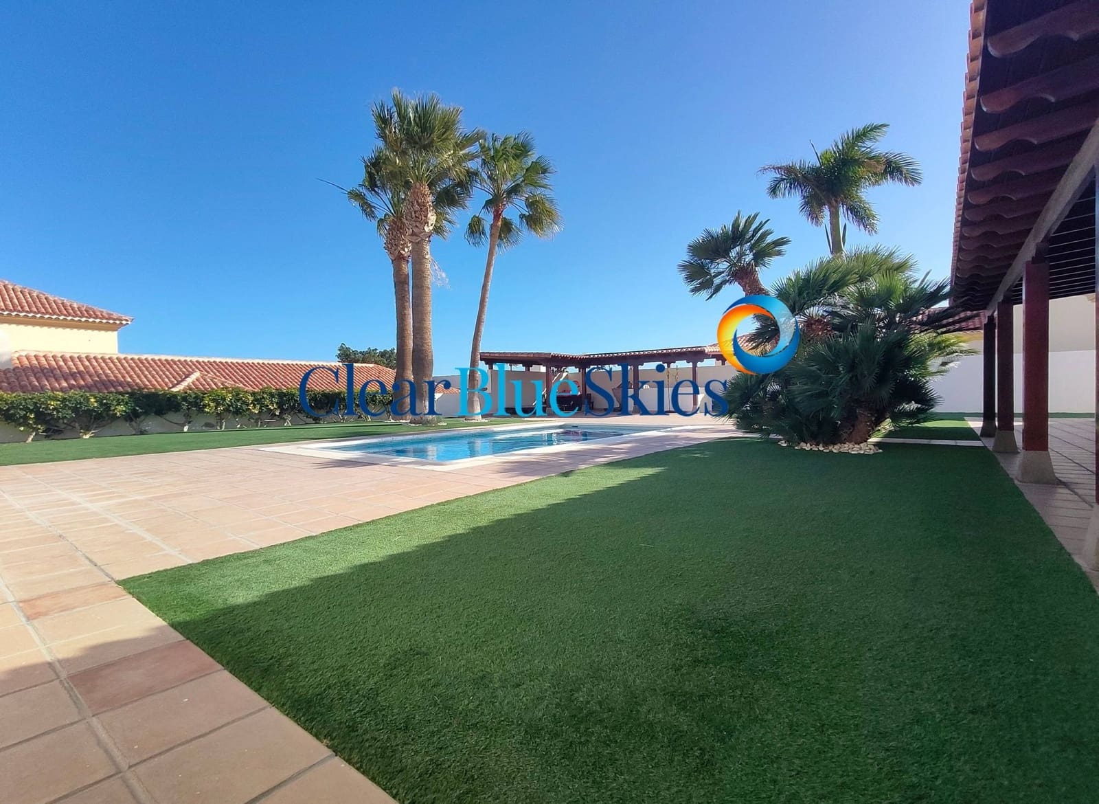 4 soveværelse Villa til salg i Golf del Sur med swimmingpool garage - € 1.600.000 (Ref: 8846606)