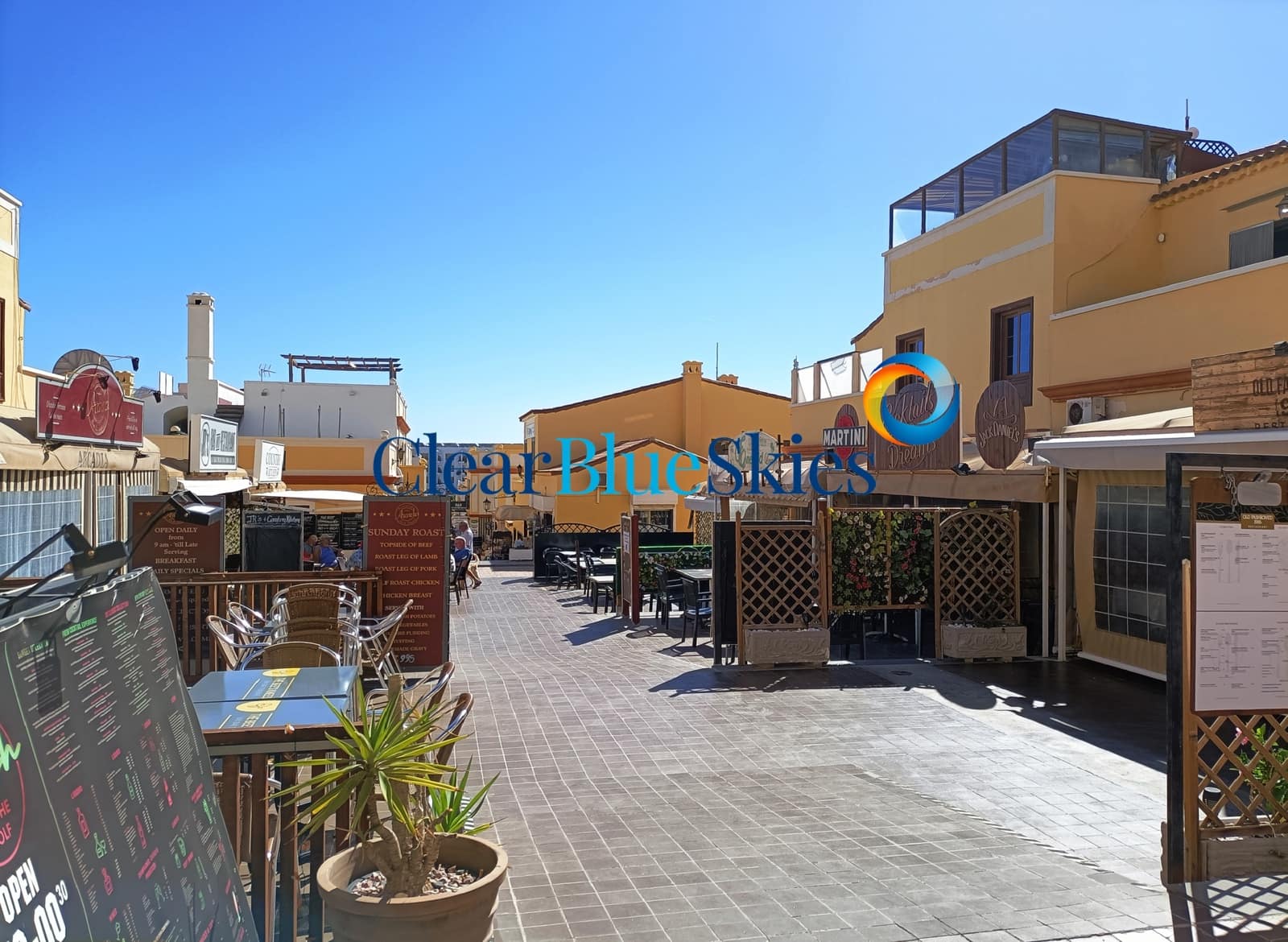 4 soveværelse Villa til salg i Golf del Sur med swimmingpool garage - € 1.600.000 (Ref: 8846606)