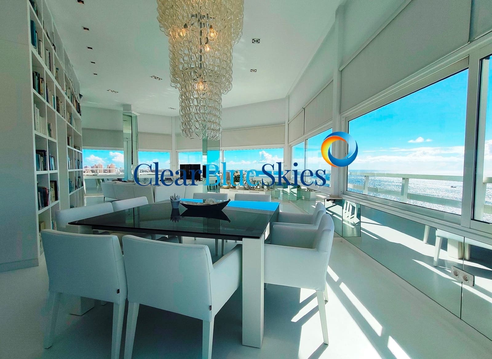 1 bedroom Penthouse for sale in Costa Adeje with pool garage - € 1,595,000 (Ref: 8856693)