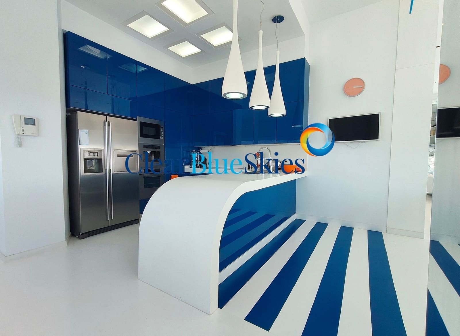 1 bedroom Penthouse for sale in Costa Adeje with pool garage - € 1,595,000 (Ref: 8856693)