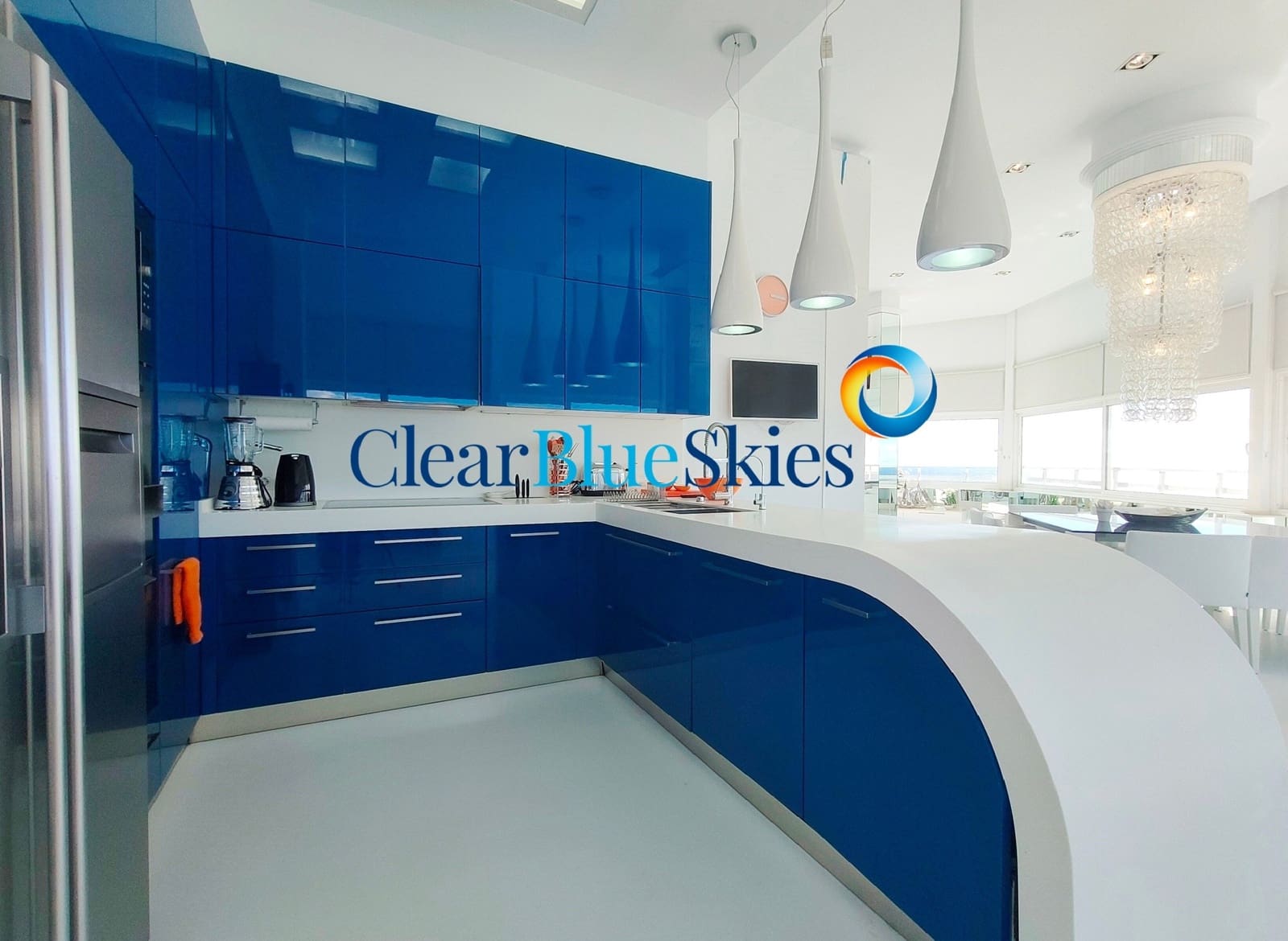 1 bedroom Penthouse for sale in Costa Adeje with pool garage - € 1,595,000 (Ref: 8856693)