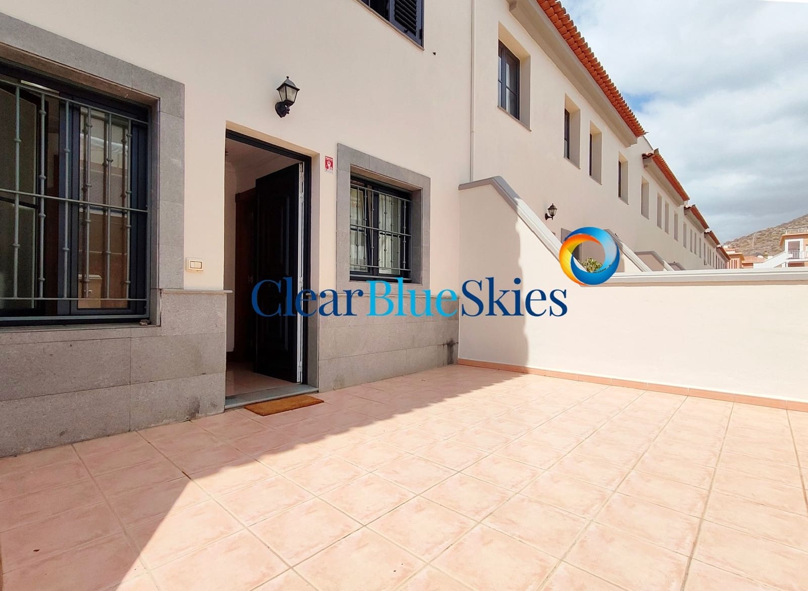 3 quarto Casa em Banda para venda em El Madronal com garagem - 460 000 € (Ref: 8895861)