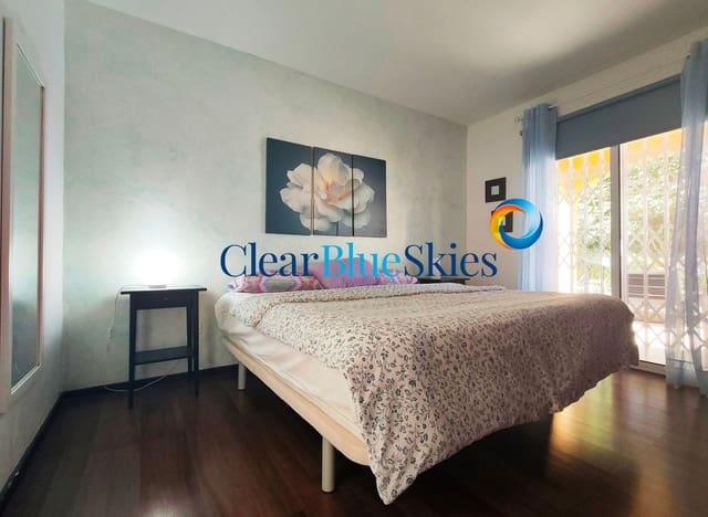 3 bedroom Villa for sale in Callao Salvaje, Adeje with pool garage - € 749,000 (Ref: 8899690)