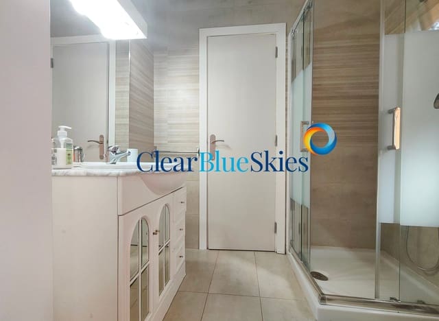 3 bedroom Villa for sale in Callao Salvaje, Adeje with pool garage - € 749,000 (Ref: 8899690)