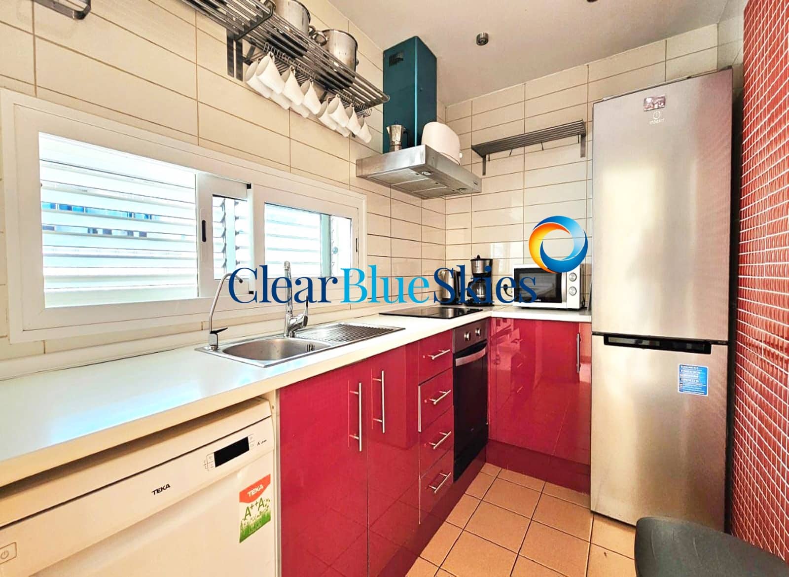 3 slaapkamer Huis te koop in El Madronal met garage - € 600.000 (Ref: 8942512)