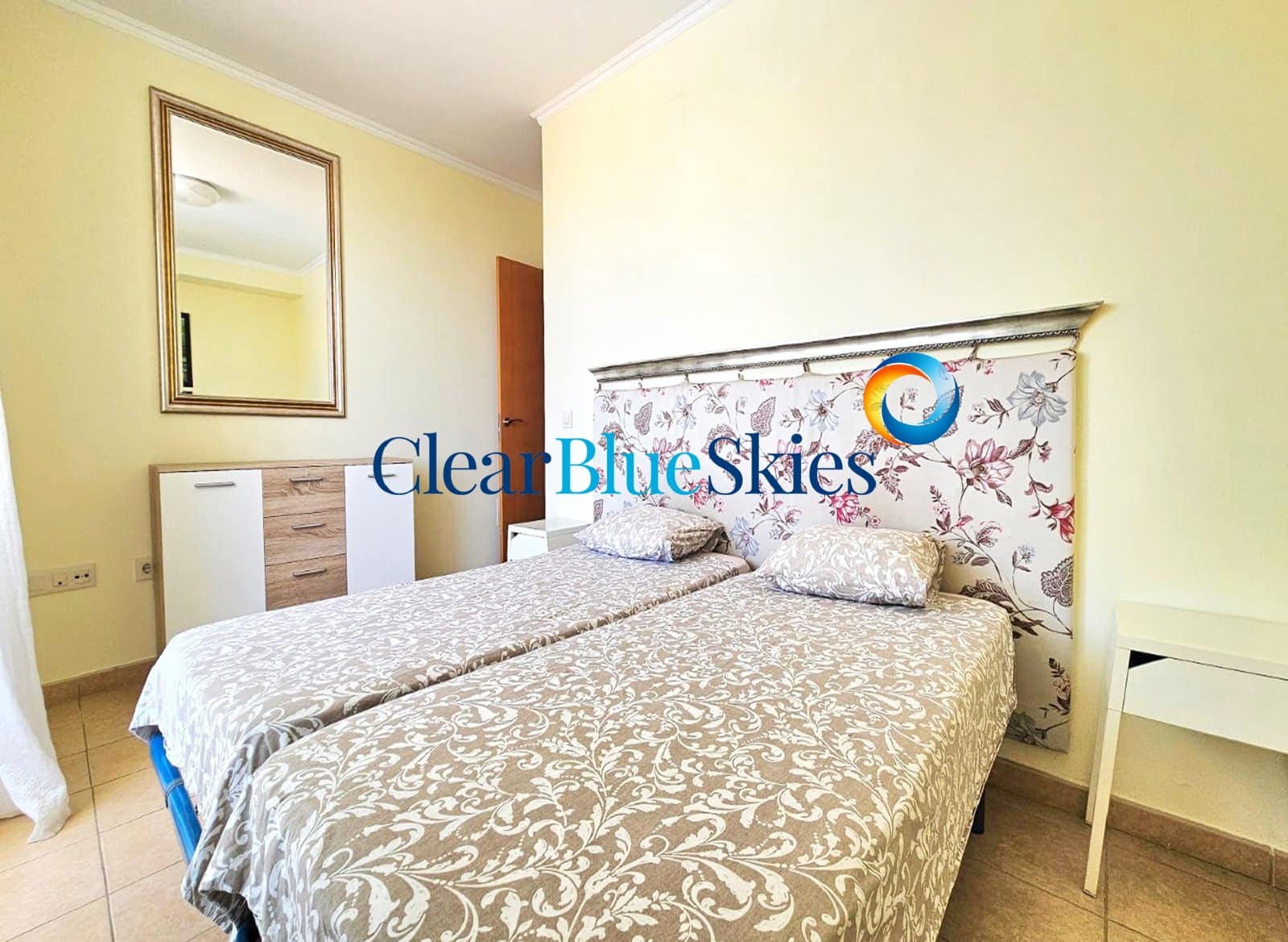 3 slaapkamer Huis te koop in El Madronal met garage - € 600.000 (Ref: 8942512)