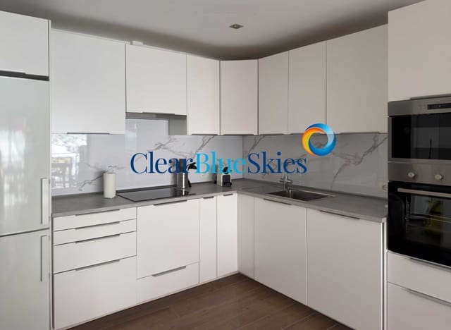 2 chambre Appartement à vendre à Los Cristianos, Arona avec garage - 750 000 € (Ref: 8953469)