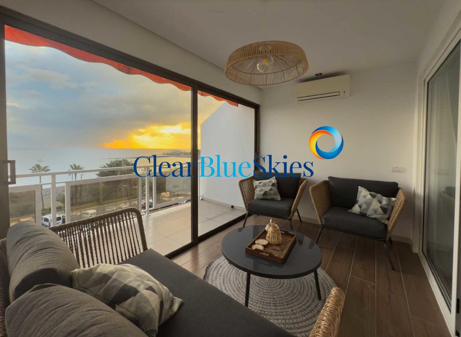 2 sovrum Lägenhet till salu i Los Cristianos med garage - 750 000 € (Ref: 8953469)