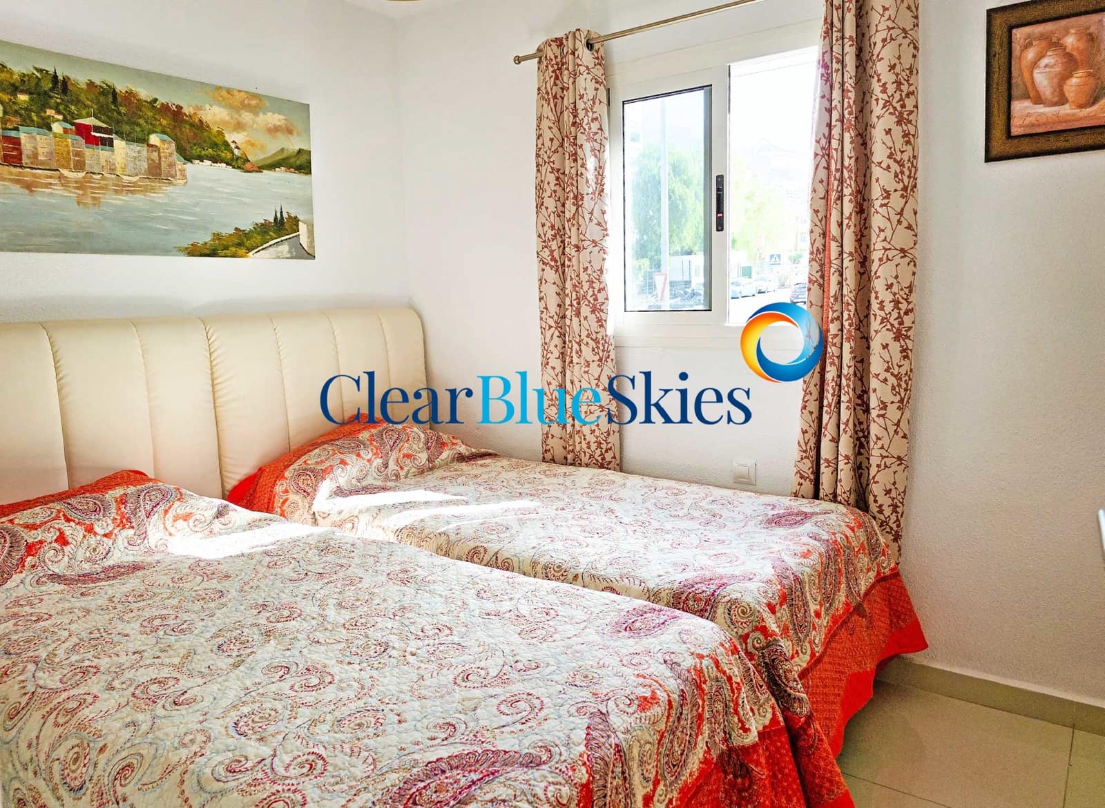 2 quarto Moradia Geminada para venda em Costa Adeje com piscina garagem - 550 000 € (Ref: 8977679)