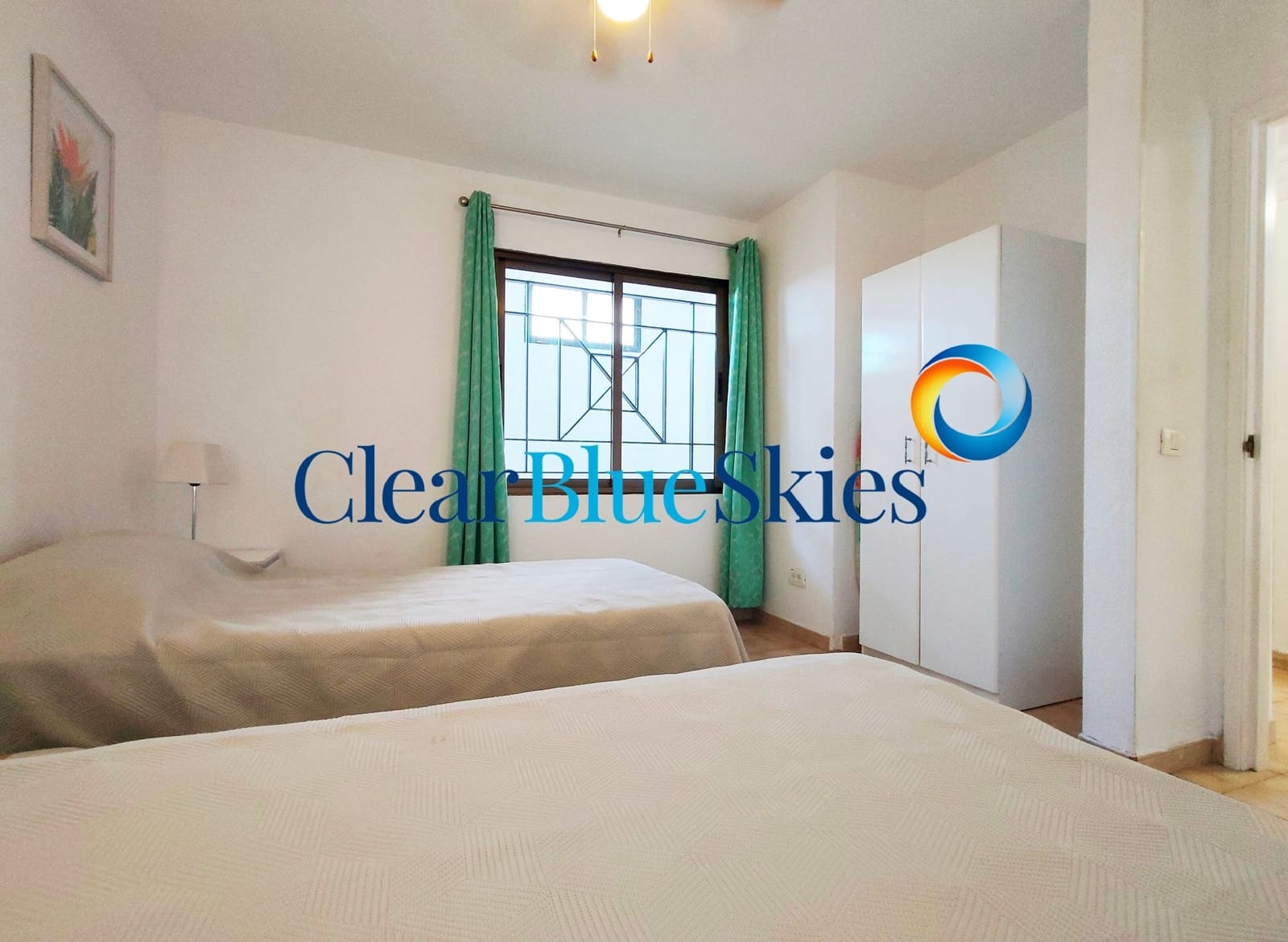 2 slaapkamer Appartement te koop in Los Cristianos met zwembad garage - € 315.000 (Ref: 8990246)