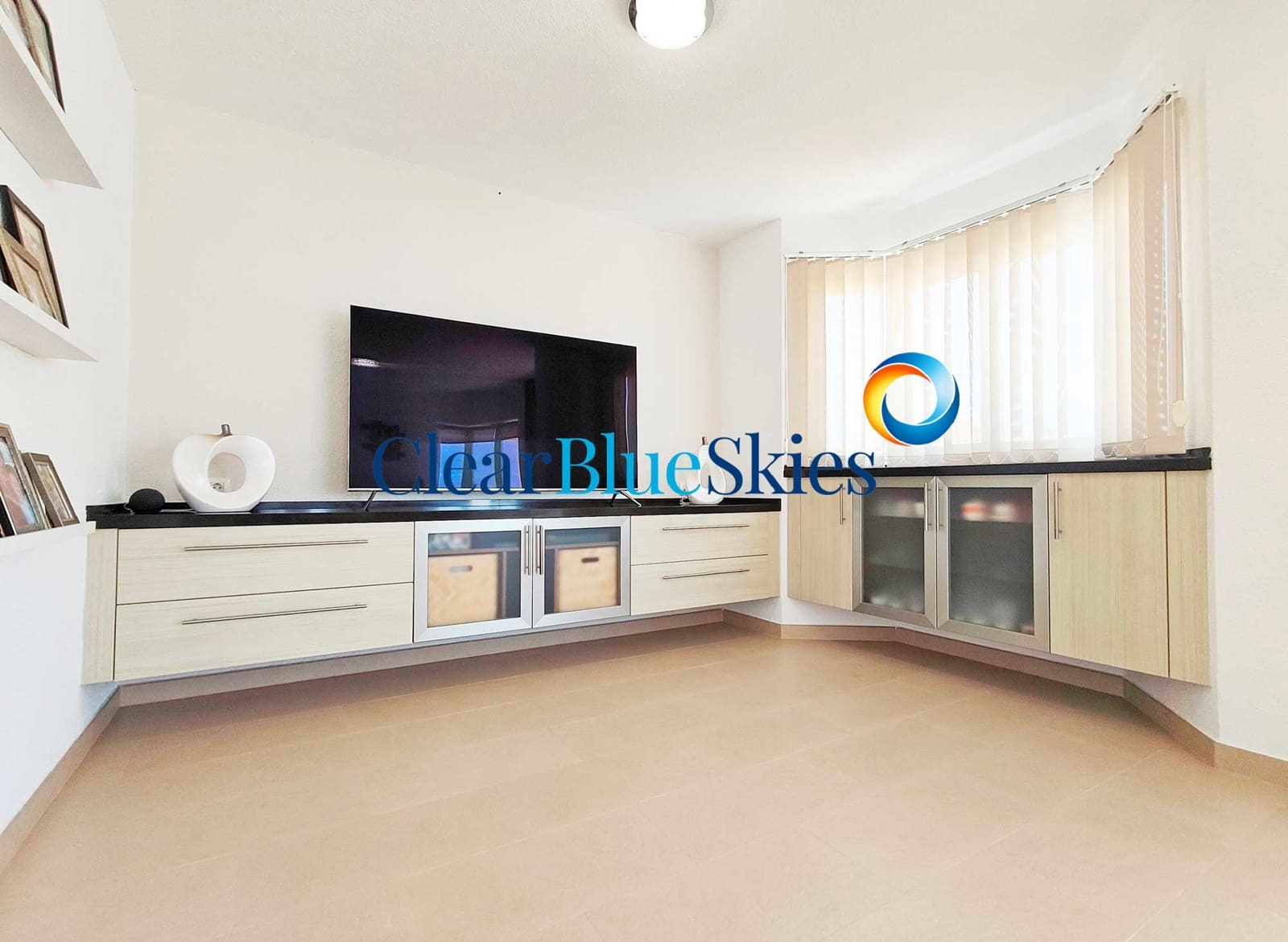 5 soveværelse Villa til salg i Torviscas med swimmingpool garage - € 699.500 (Ref: 9031239)