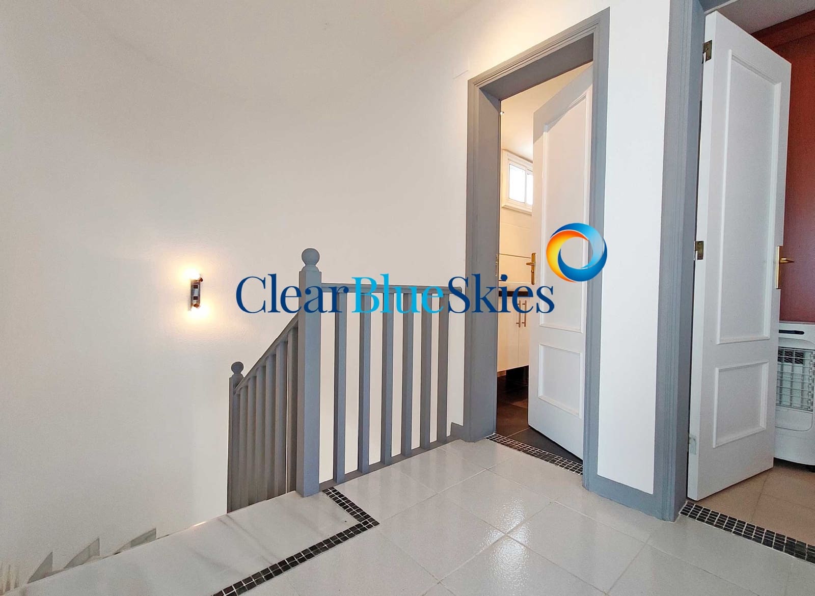 5 soveværelse Villa til salg i Torviscas med swimmingpool garage - € 699.500 (Ref: 9031239)