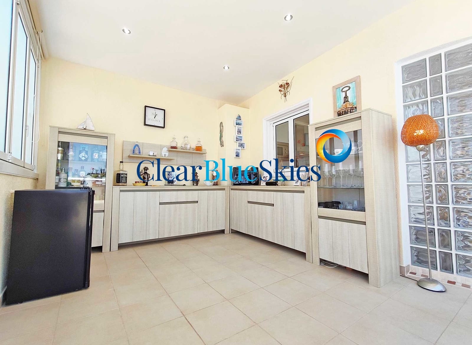 5 soveværelse Villa til salg i Torviscas med swimmingpool garage - € 699.500 (Ref: 9031239)