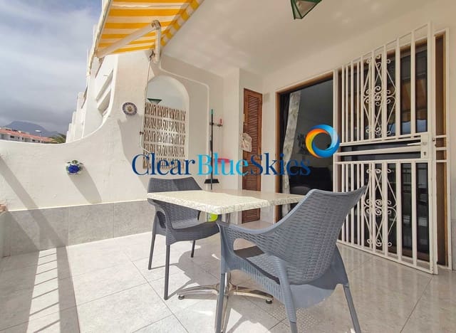 1 chambre Appartement à vendre à Los Cristianos, Arona avec piscine garage - 239 000 € (Ref: 9033519)