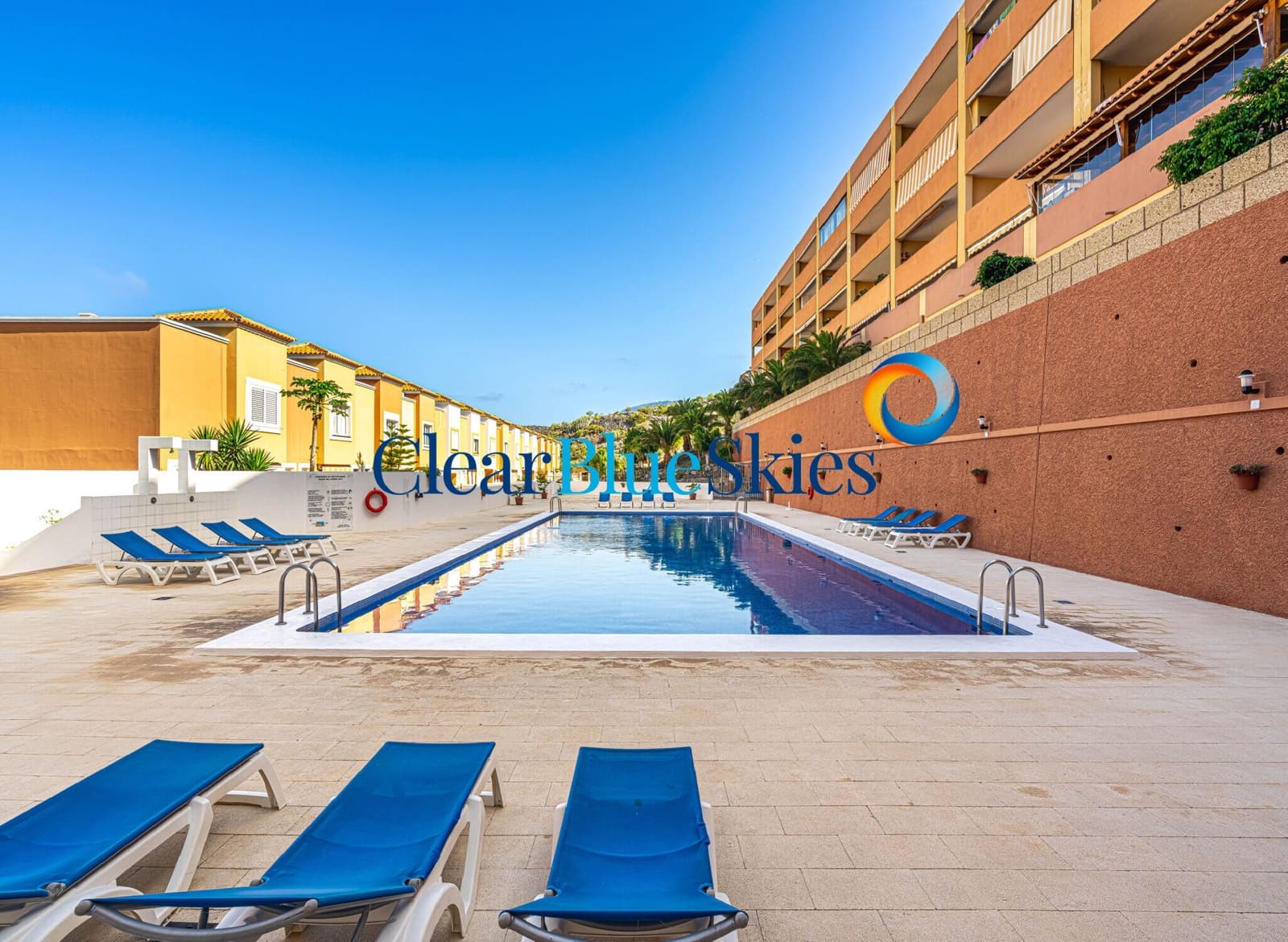 2 soveværelse Byhus til salg i Torviscas med garage - € 450.000 (Ref: 9077454)