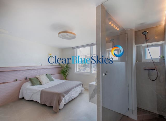 4 soveværelse Villa til salg i Los Menores, Adeje med swimmingpool garage - € 595.000 (Ref: 9104251)