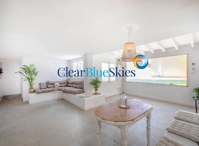 4 soveværelse Villa til salg i Los Menores, Adeje med swimmingpool garage - € 595.000 (Ref: 9104251)