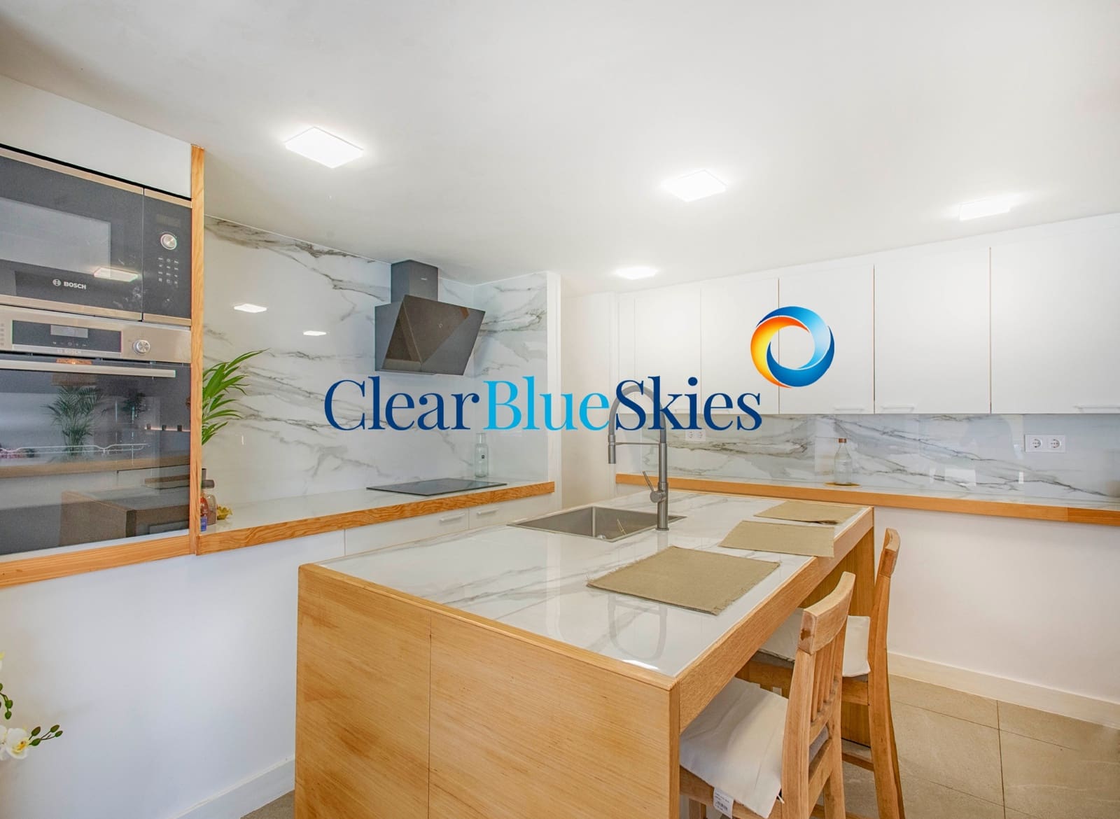 4 soveværelse Villa til salg i Los Menores med swimmingpool garage - € 595.000 (Ref: 9104251)