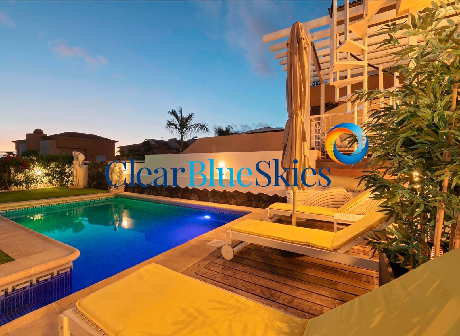 4 quarto Moradia para venda em Puerto Santiago com piscina garagem - 1 125 000 € (Ref: 9133860)