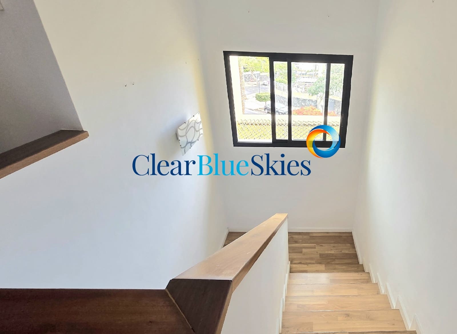 3 bedroom Apartment for sale in Adeje with garage - € 475,000 (Ref: 9136685)