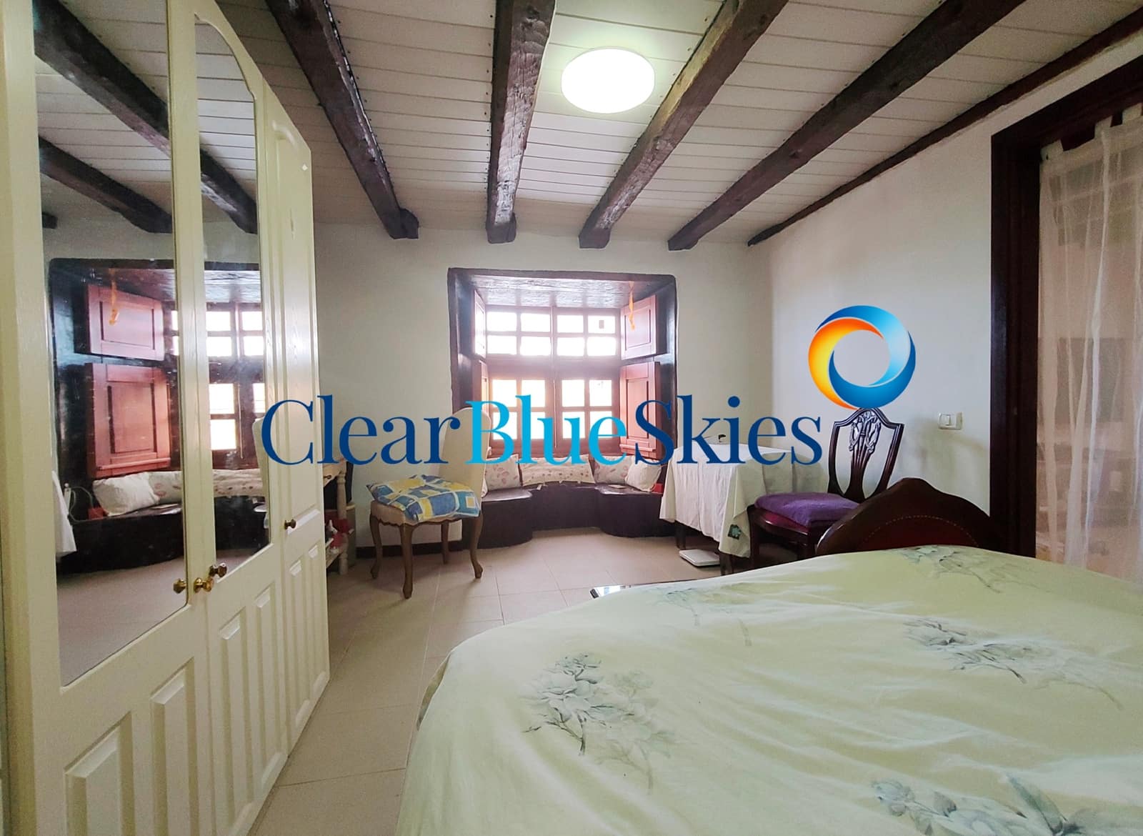 4 soveværelse Finca/Landehus til salg i Granadilla de Abona med swimmingpool garage - € 555.000 (Ref: 9163370)