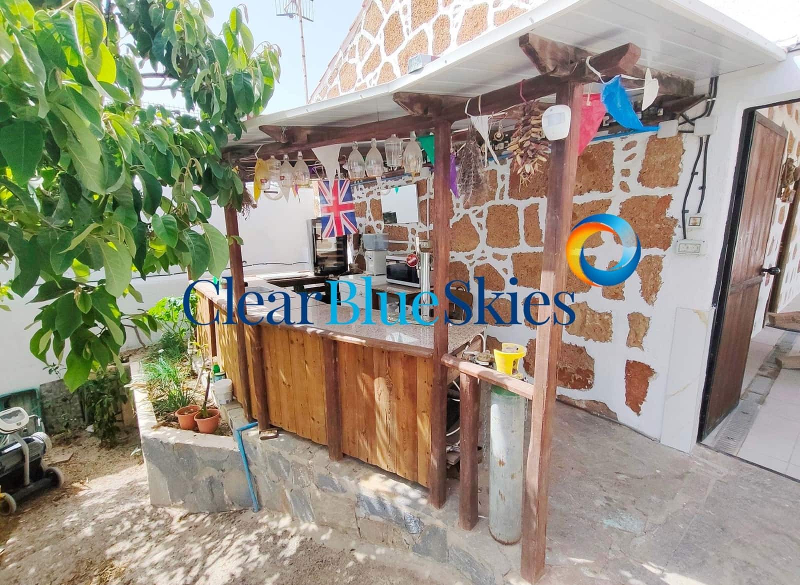 4 soveværelse Finca/Landehus til salg i Granadilla de Abona med swimmingpool garage - € 555.000 (Ref: 9163370)