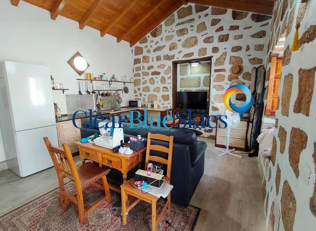 4 chambre Finca/Maison de Campagne à vendre à Granadilla de Abona avec piscine garage - 595 000 € (Ref: 9163370)
