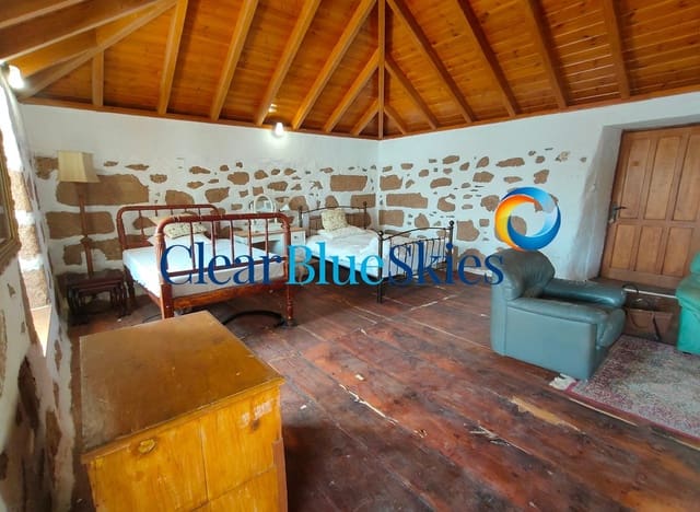 4 chambre Finca/Maison de Campagne à vendre à Granadilla de Abona avec piscine garage - 595 000 € (Ref: 9163370)