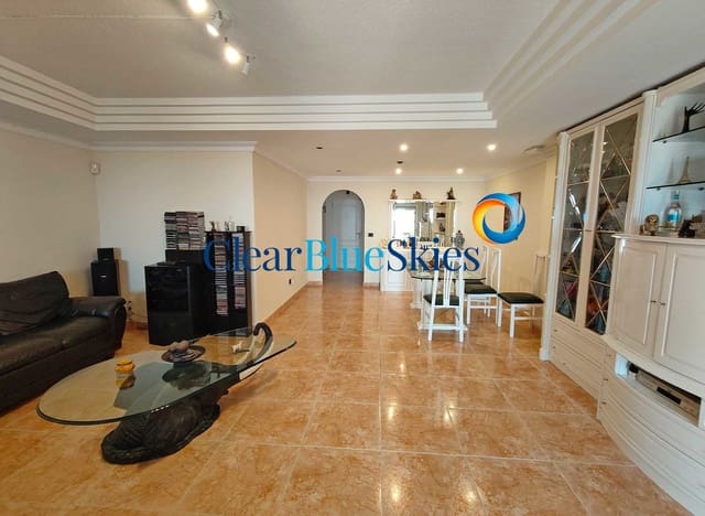 3 bedroom Townhouse for sale in Torviscas, Adeje with pool garage - € 580,000 (Ref: 9164770)