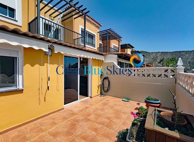 3 bedroom Townhouse for sale in Torviscas, Adeje with pool garage - € 580,000 (Ref: 9164770)