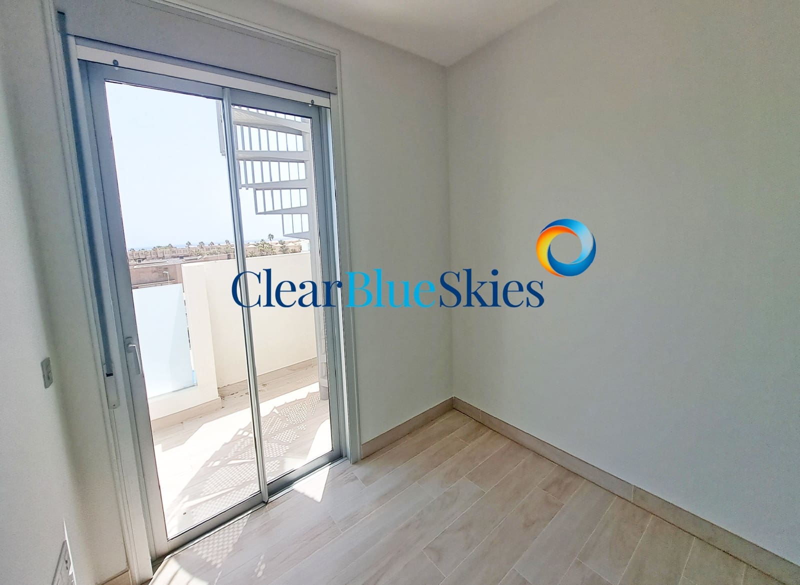 2 quarto Penthouse para venda em La Tejita com piscina garagem - 550 000 € (Ref: 9170822)