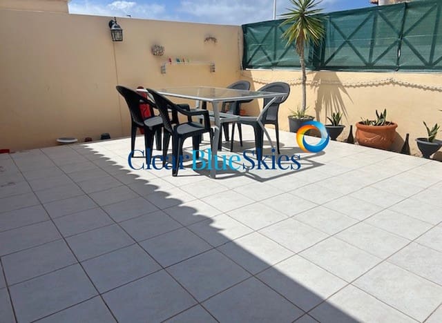 2 soveværelse Bungalow til salg i El Madroñal, Adeje med swimmingpool garage - € 420.000 (Ref: 9184627)