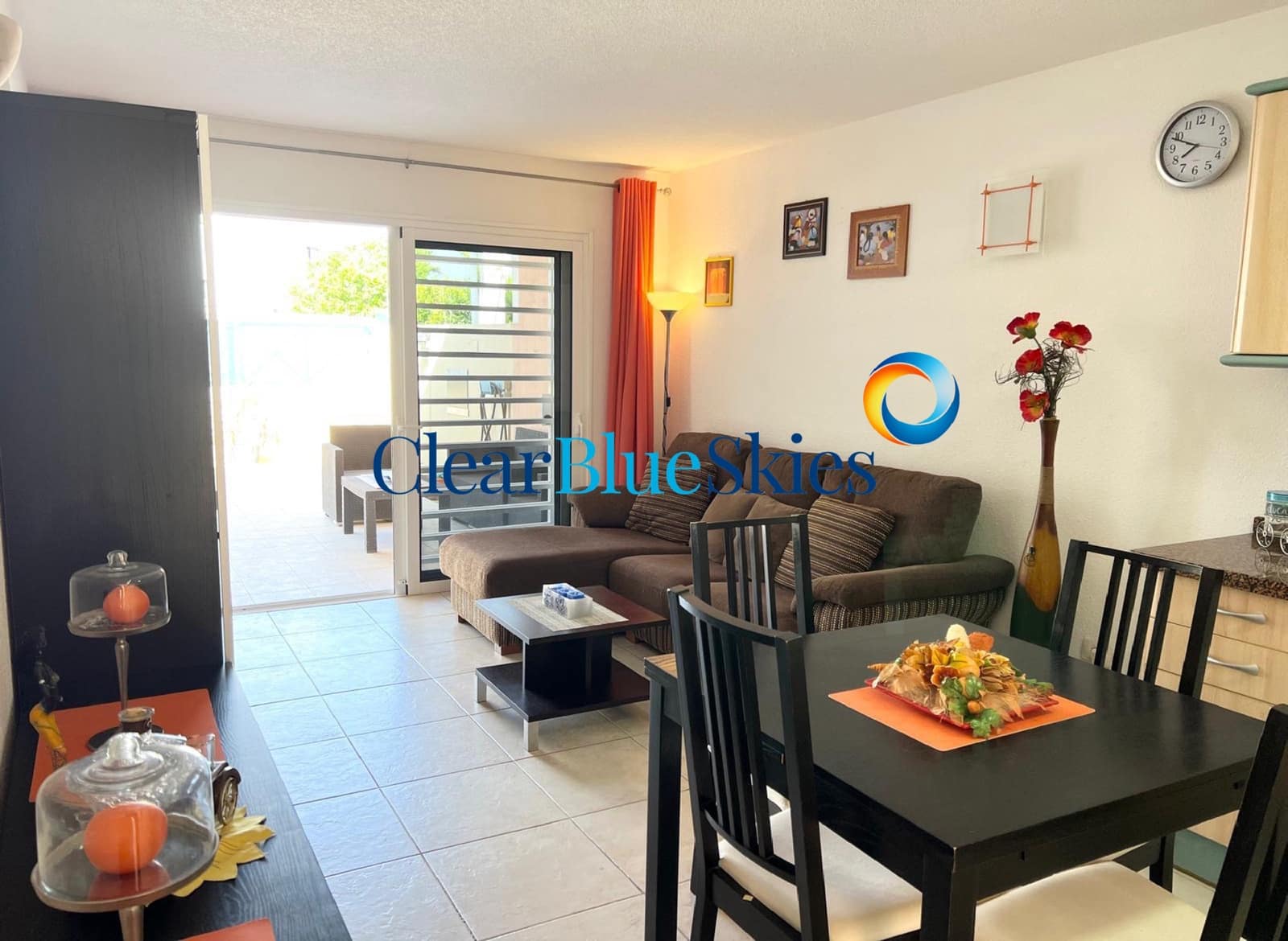 2 soverom Bungalow til salgs i El Madronal med svømmebasseng garasje - € 390 000 (Ref: 9184627)