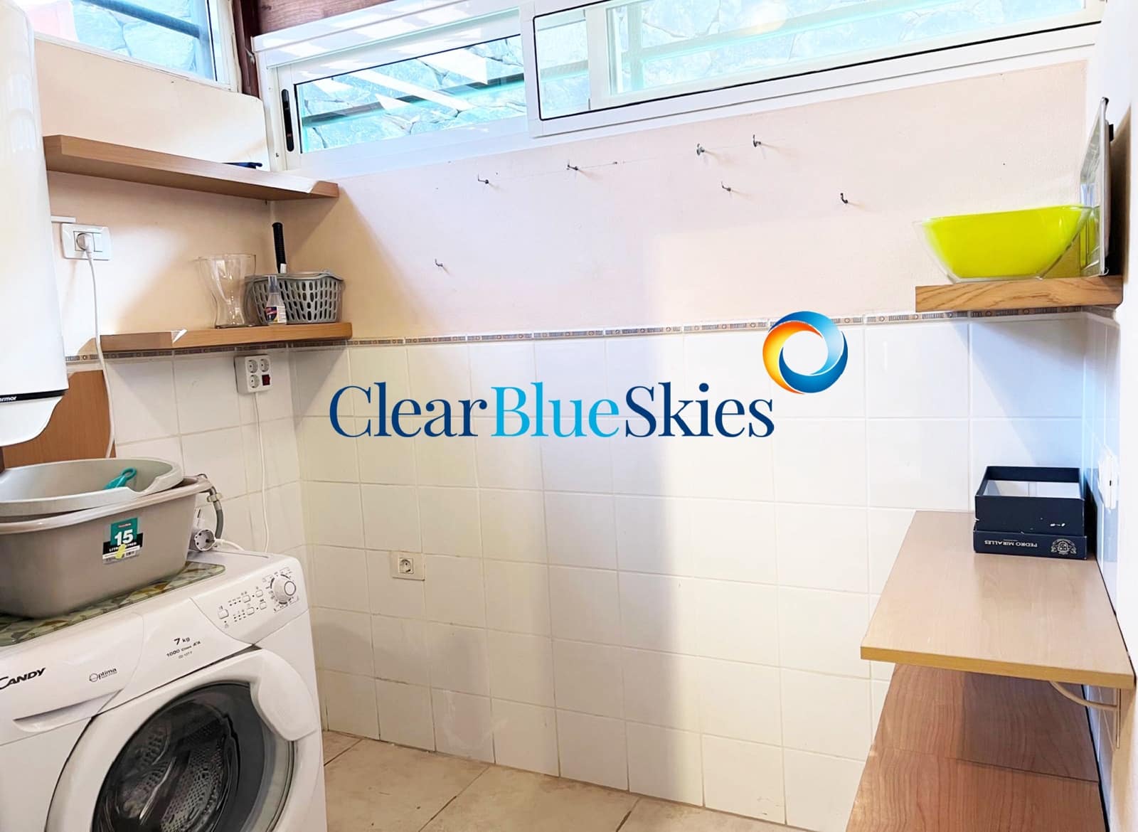 2 soverom Bungalow til salgs i El Madronal med svømmebasseng garasje - € 390 000 (Ref: 9184627)