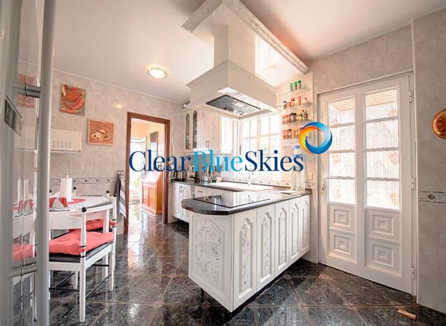 6 soveværelse Villa til salg i Tijoco Bajo, Adeje med garage - € 750.000 (Ref: 9186335)