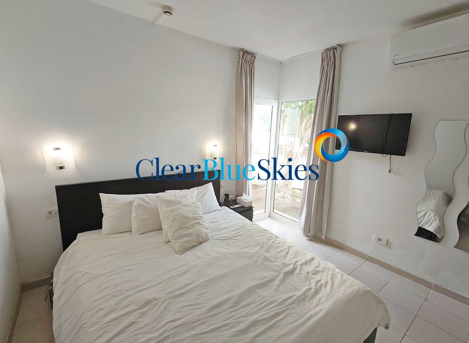 1 soverom Leilighet til salgs i Playa Fanabe med svømmebasseng - € 275 000 (Ref: 9187834)