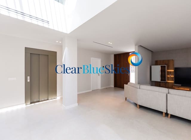 5 chambre Villa/Maison à vendre à Adeje avec piscine garage - 4 750 000 € (Ref: 9203309)