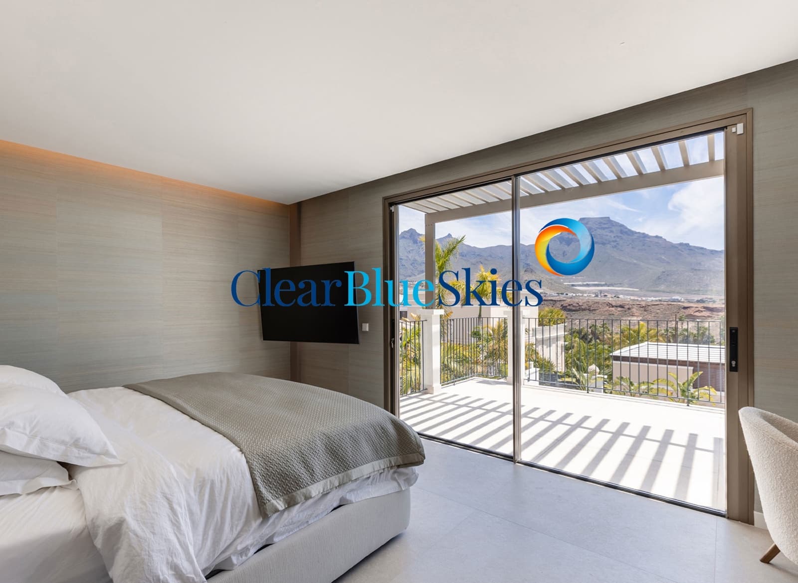 5 slaapkamer Villa te koop in Adeje met zwembad garage - € 4.750.000 (Ref: 9203309)