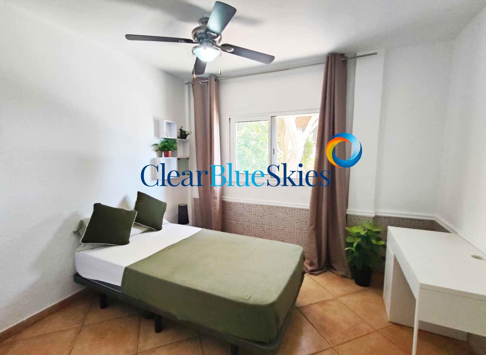 5 soveværelse Finca/Landehus til salg i Piedra Hincada med garage - € 977.000 (Ref: 9216660)