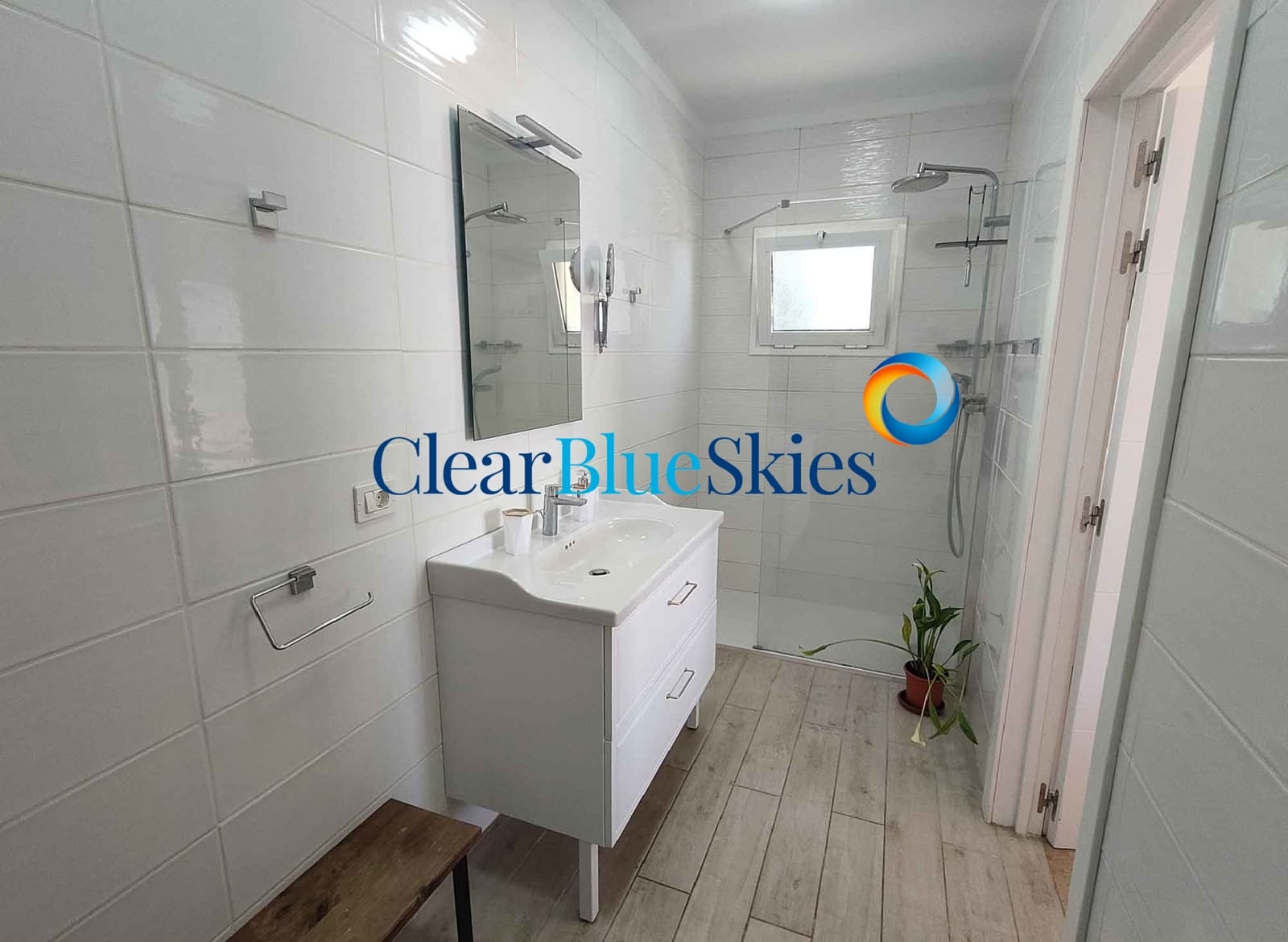 5 soveværelse Finca/Landehus til salg i Piedra Hincada med garage - € 977.000 (Ref: 9216660)