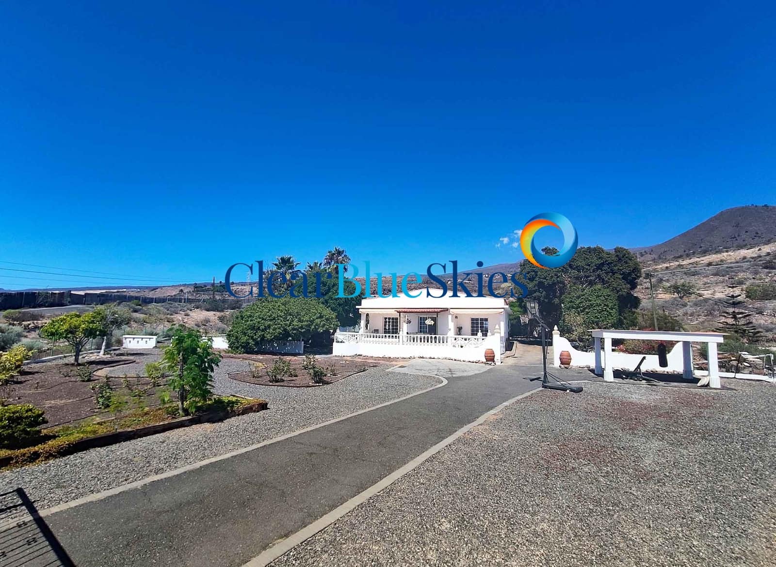 5 soveværelse Finca/Landehus til salg i Piedra Hincada med garage - € 977.000 (Ref: 9216660)