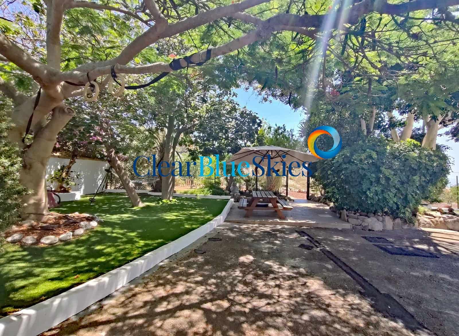 5 soveværelse Finca/Landehus til salg i Piedra Hincada med garage - € 977.000 (Ref: 9216660)