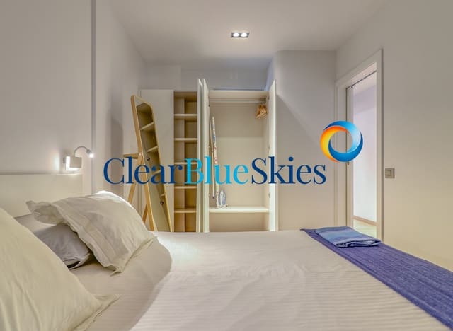 1 slaapkamer Appartement te koop in Adeje met zwembad garage - € 295.000 (Ref: 9219495)