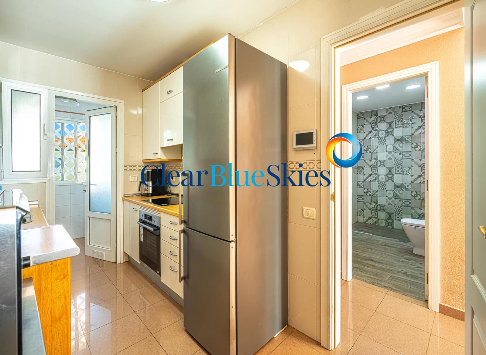 3 soverom Leilighet til salgs i Playa del Duque med garasje - € 849 000 (Ref: 9261834)