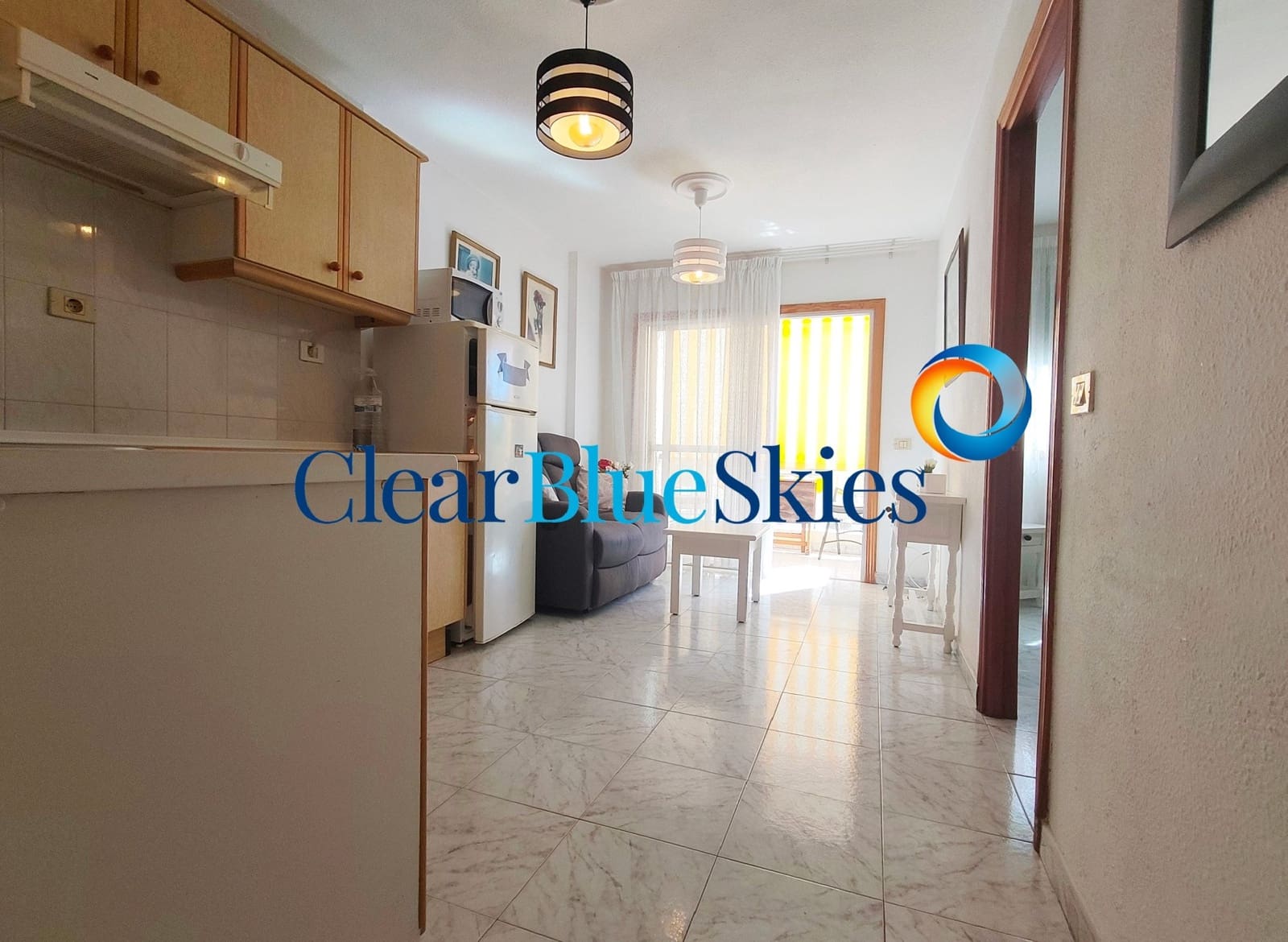 2 bedroom Apartment for sale in Playa de las Americas with pool garage - € 325,000 (Ref: 9275288)