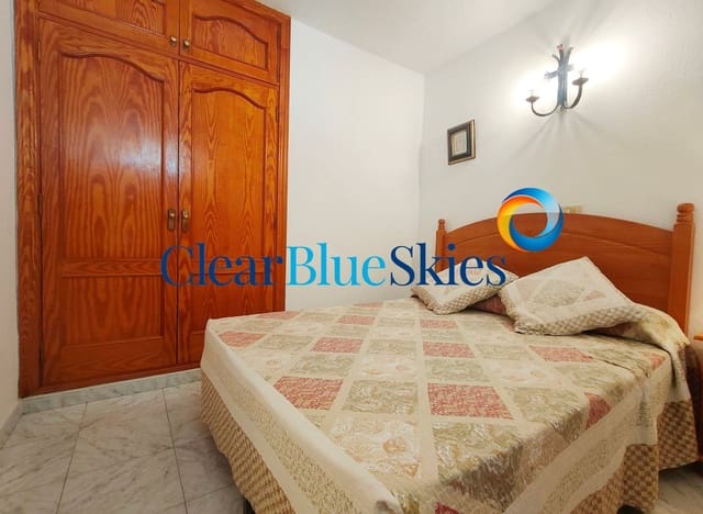 2 slaapkamer Appartement te koop in Playa de las Americas, Arona met zwembad garage - € 325.000 (Ref: 9275288)