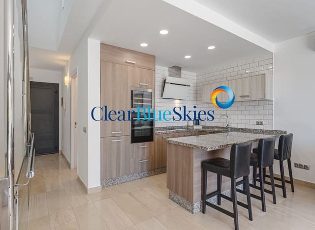 3 slaapkamer Huis te koop in La Caleta, Valverde met garage - € 1.195.000 (Ref: 9282718)