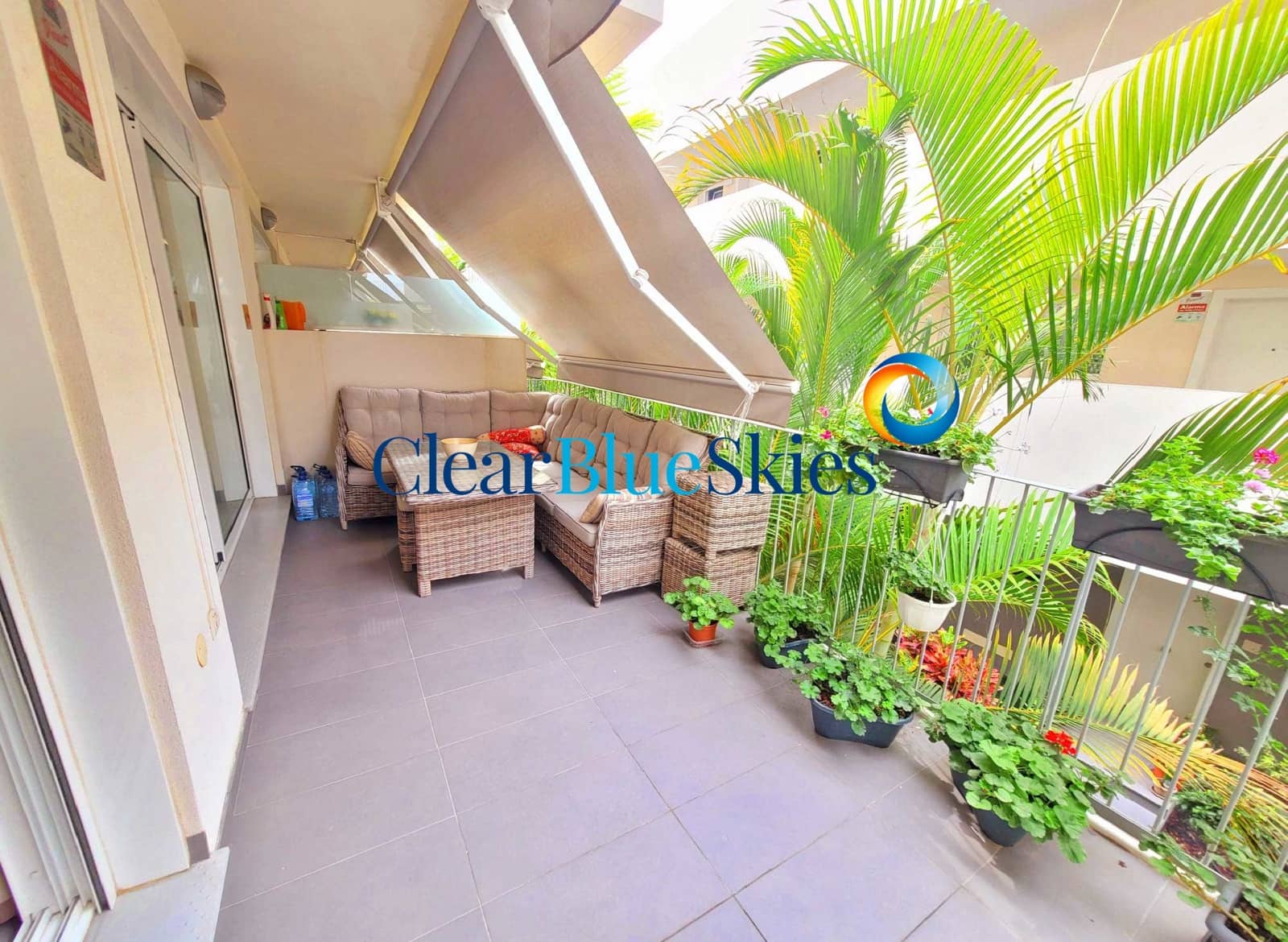 2 bedroom Apartment for sale in Adeje with pool garage - € 350,000 (Ref: 9283159)