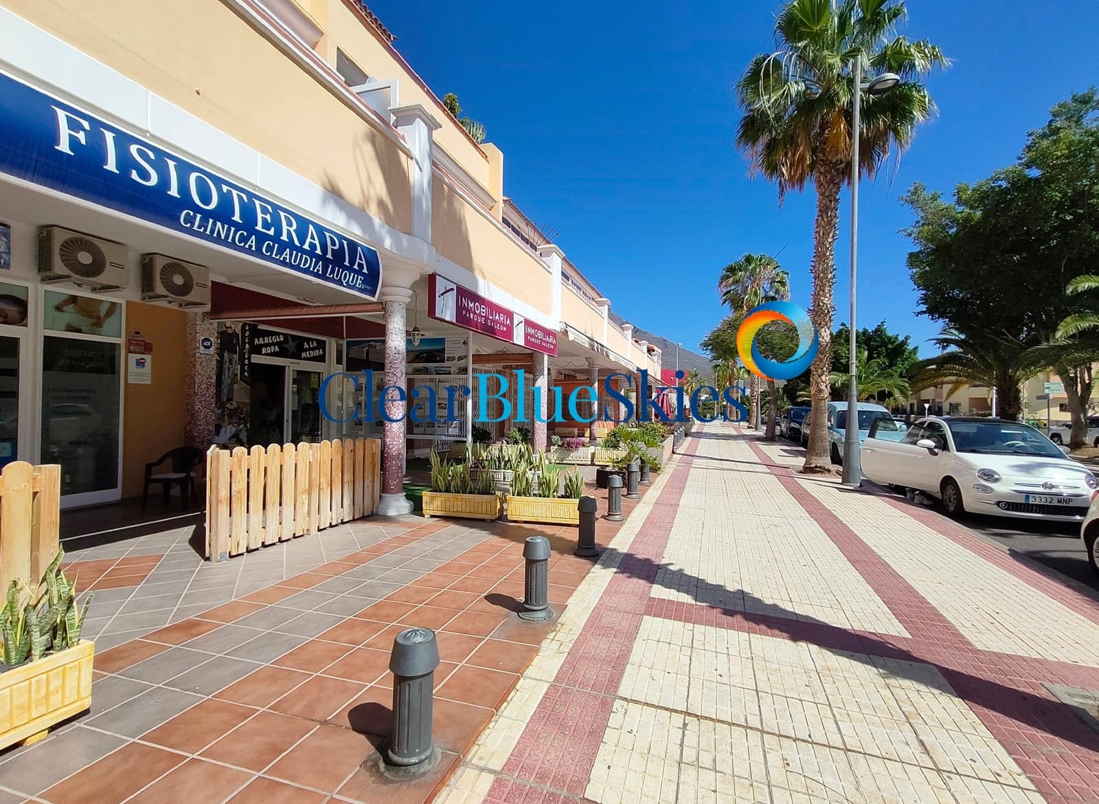 2 bedroom Apartment for sale in Adeje with pool garage - € 350,000 (Ref: 9283159)