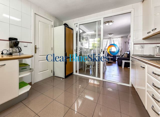 3 camera da letto Villetta Bifamiliare in vendita in Playa del Duque, Adeje con garage - 920.000 € (Rif: 9283161)